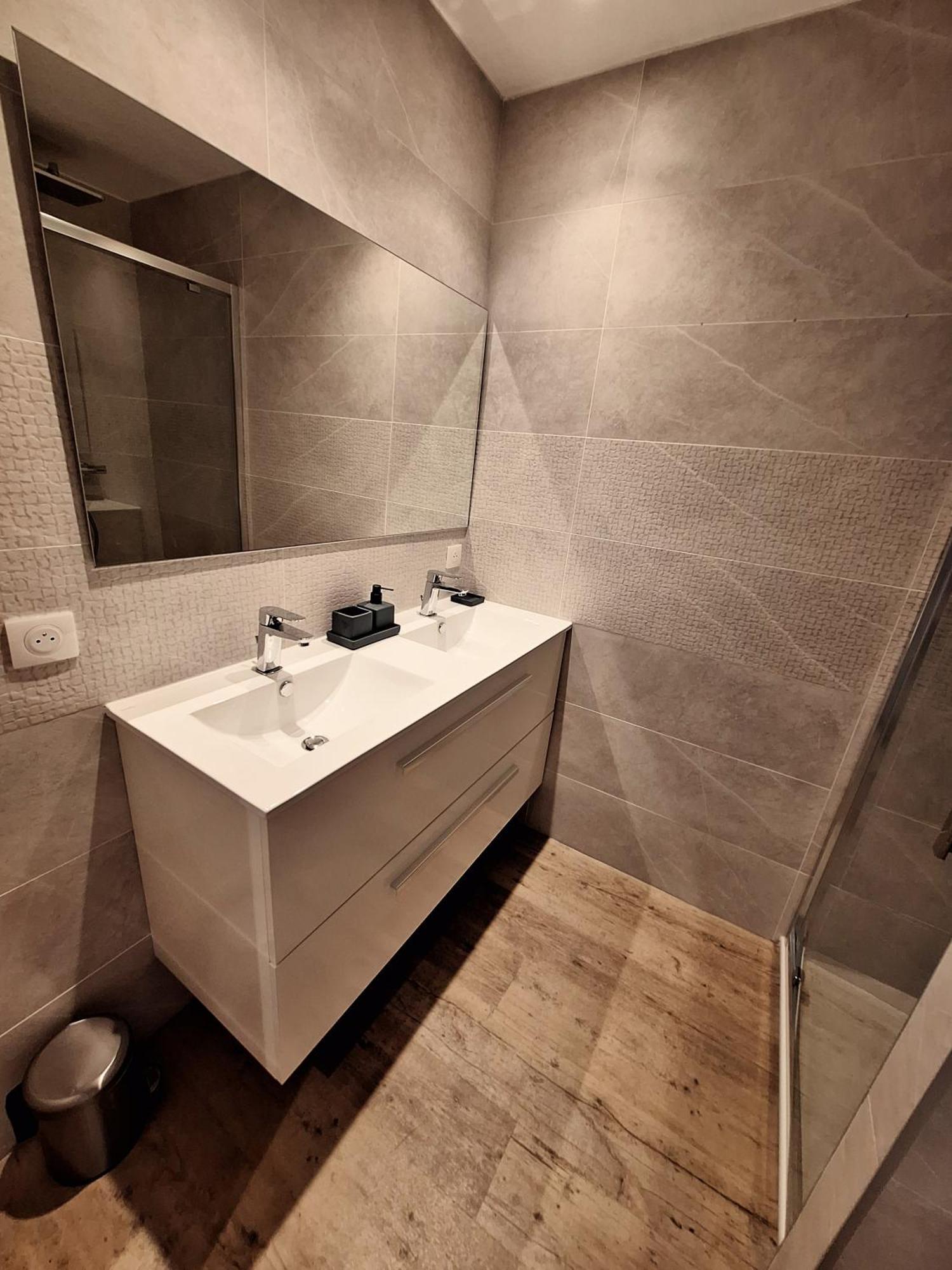 Superbe T3 Vue Sur Mer Parking Prive Classe 3 Etoiles Collioure Exterior foto